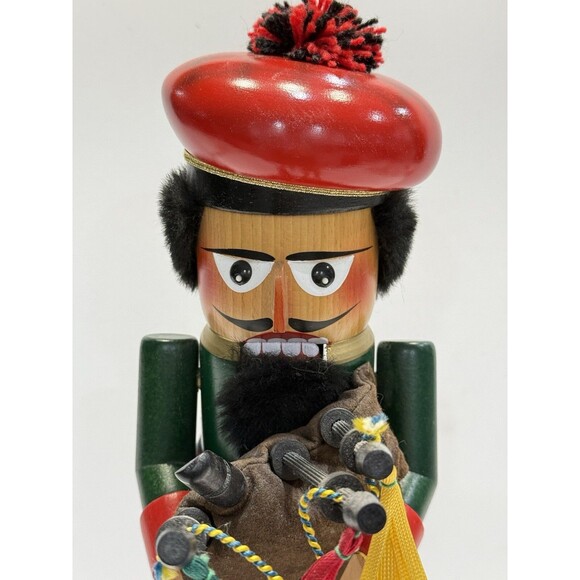 Vintage German Steinbach Chubby Scottish Bagpiper Nutcracker Christmas 15" - Picture 5 of 12
